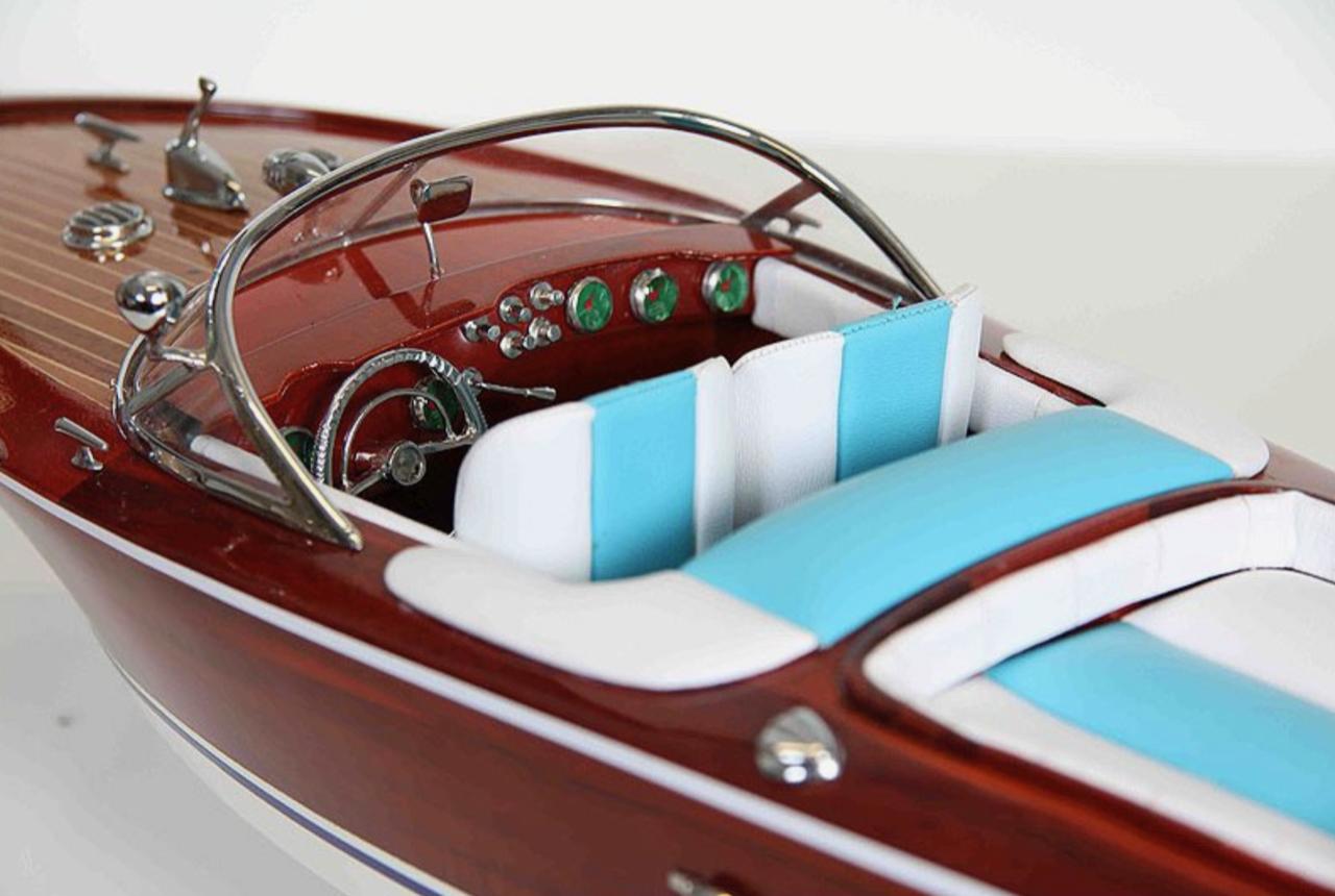 MOTOSCAFO RIVA AQUARAMA RIPRODUZIONE IN LEGNO LUNGHEZZA 50 CM