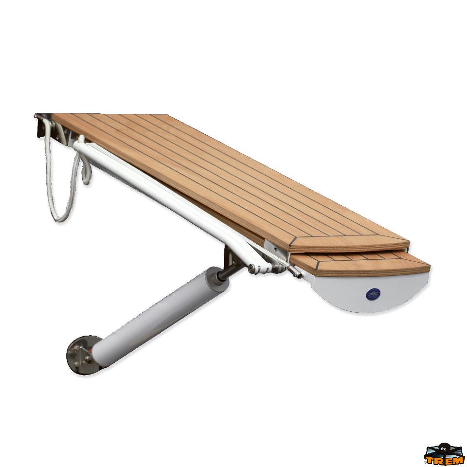 PASSERELLA TELESCOPICA ELETTRICA 12V PIANALE IN LEGNO 210 cm  APERTA