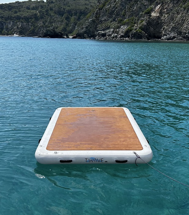PIATTAFORMA GONFIABILE T-WAVE 250 CM X 150 CM 